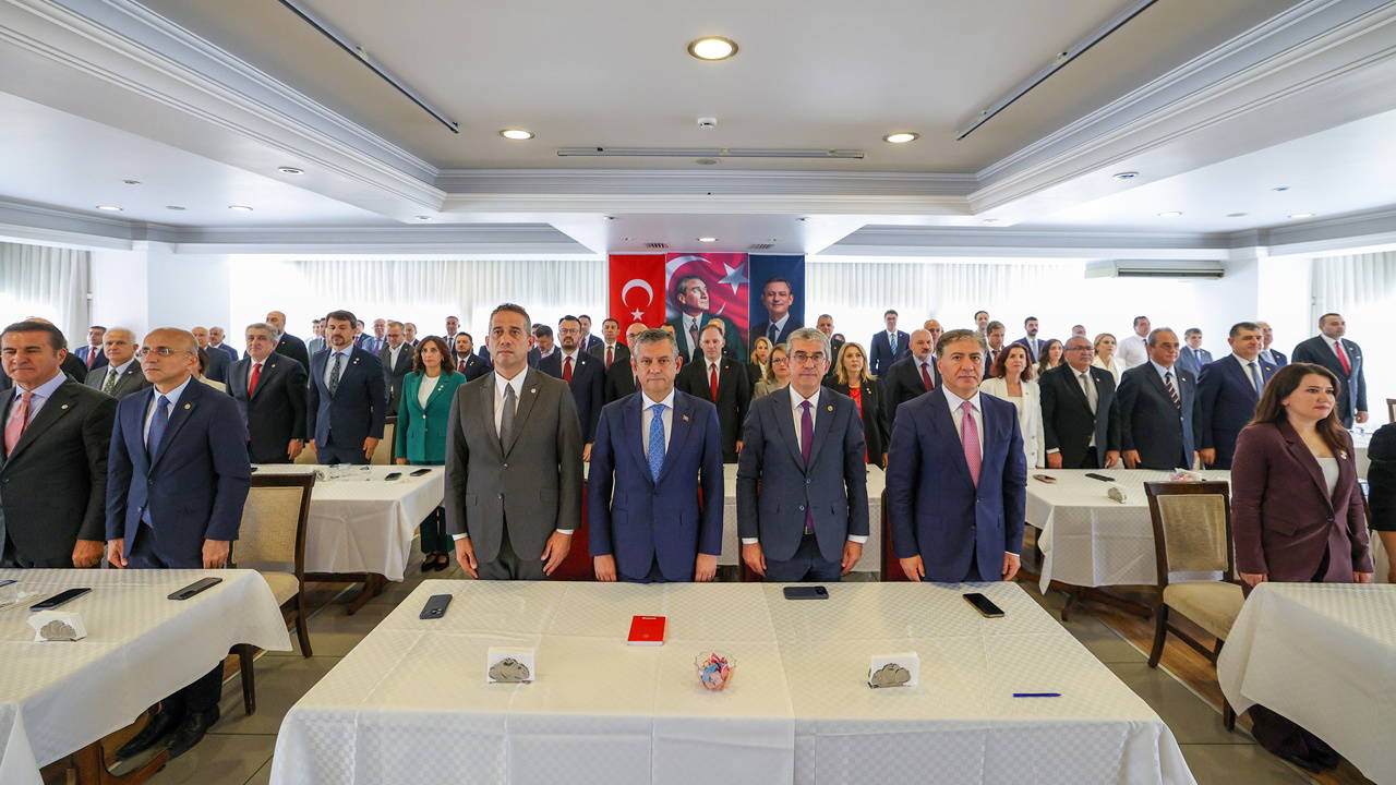 YENİ Parti programını açıkladı: Parlamenter sisteme dönüş vurgusu
