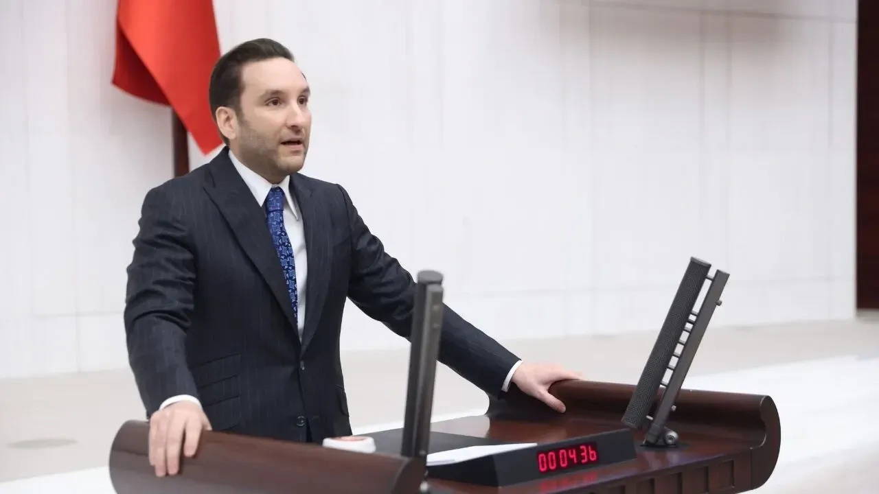 YENİ Parti'li Bilal Bilici, Obama Vakfı Liderler Programı'na seçildi