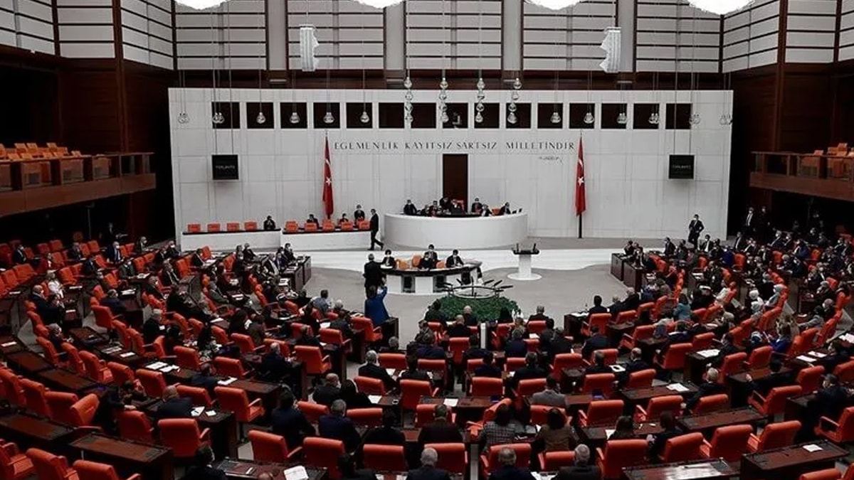 Yeniden Refah ve Saadet Partisi Birleşme Sinyali: Görüşmeler Olumlu