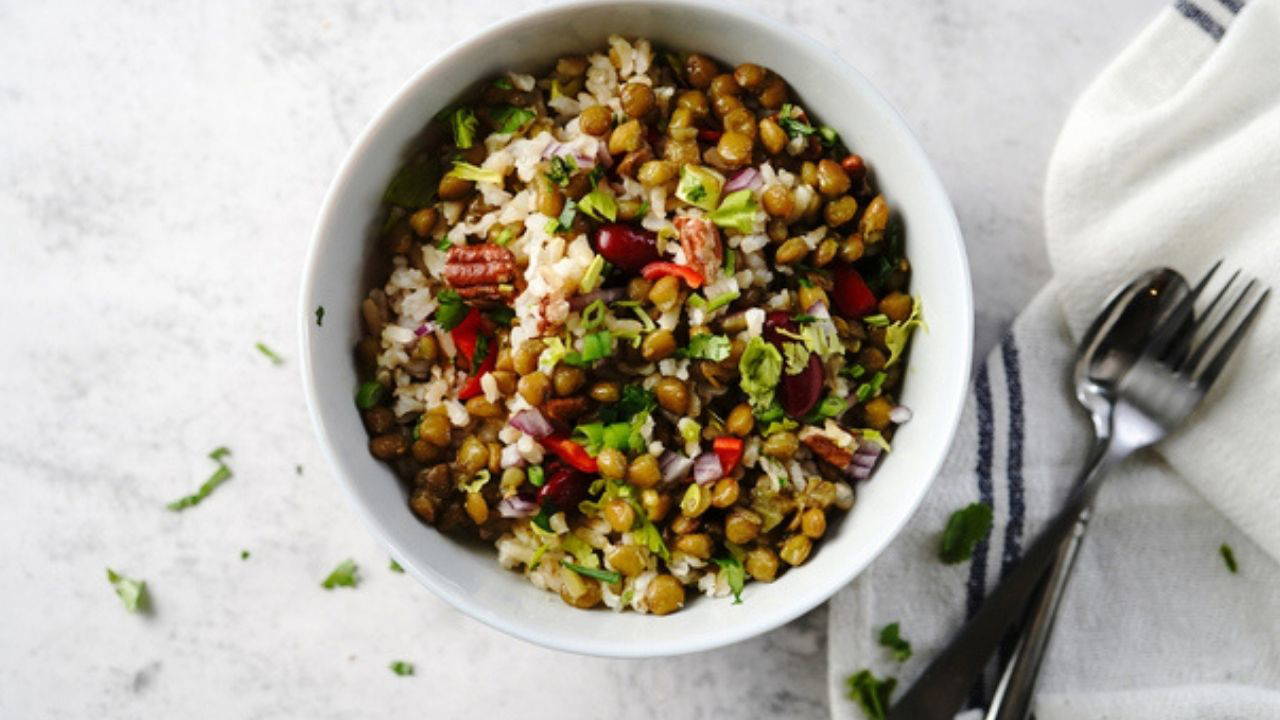 Yeşil Mercimek Salatası: Hafif ve Nefis Tarif