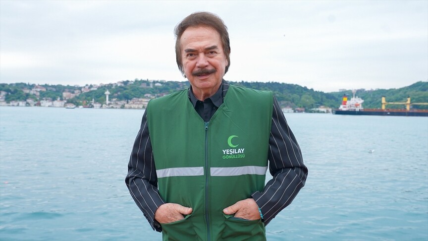 Yeşilay ve Orhan Gencebay'dan Babalar Günü'nde bağımlılık uyarısı