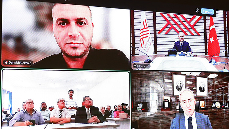 YÖK Başkanı Özvar, Gazze İslam Üniversitesi'nde ilk dersi verdi