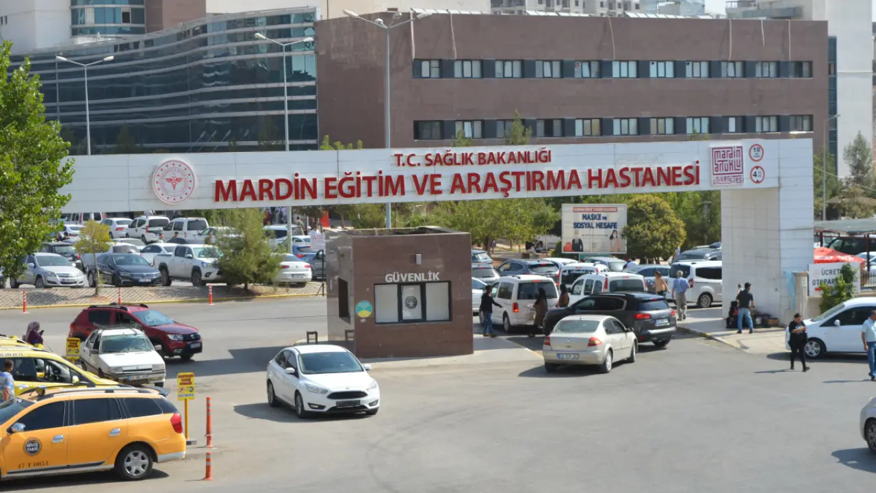 Yorgun Mermi Dehşeti: Damda Uyuyan 12 Yaşındaki Kız Vuruldu