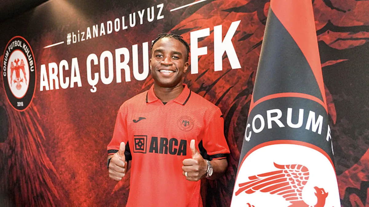 Youssoufa Moukoko, Çorum FK'ya Kiralık İmzayı Attı
