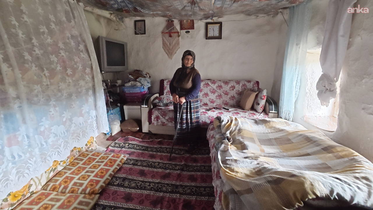 Yozgat'ta 83 yaşındaki Fethiye Mertcan'ın evinin çatısı akıyor, yardım istiyor