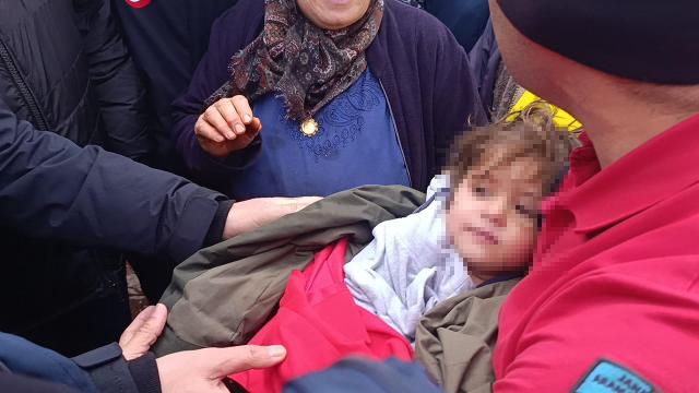 Yozgat'ta kaybolan 3 yaşındaki kız çocuğu sağ bulundu