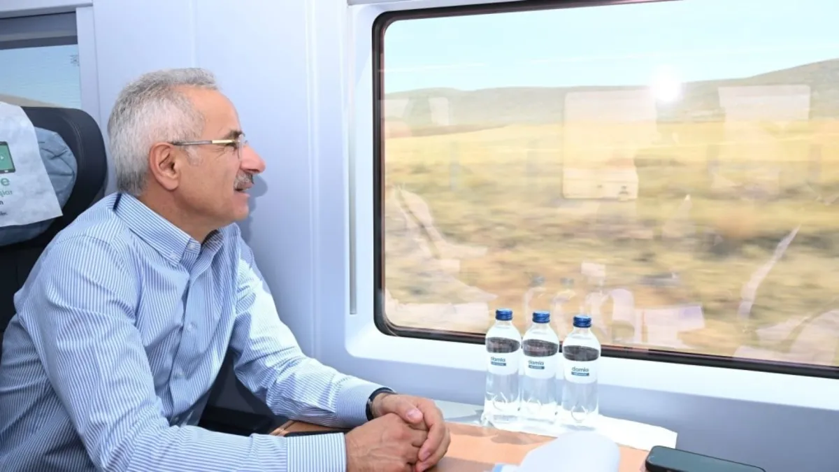Yüksek Hızlı Trende 15 Yıllık Başarı: Ankara-Konya 10 Saatten 2 Saate İndi