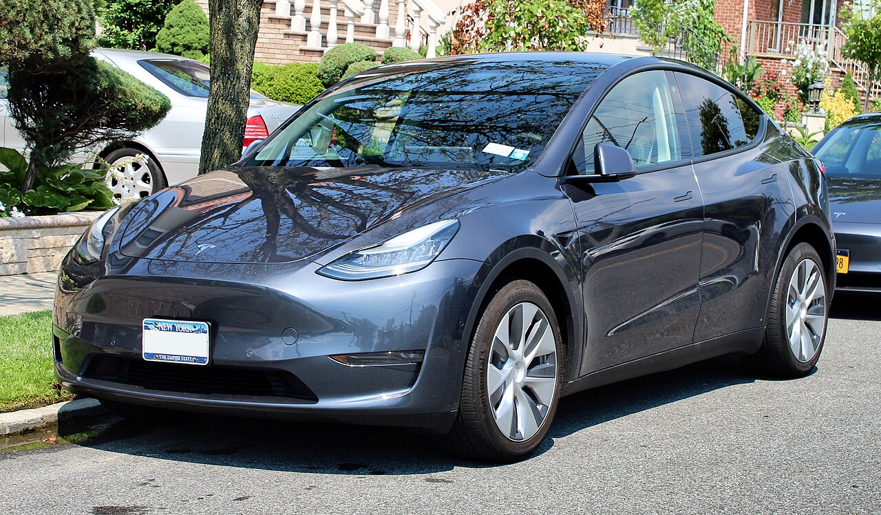 Yüksek Kilometreli Benzinli mi Elektrikli mi Daha Dayanıklı