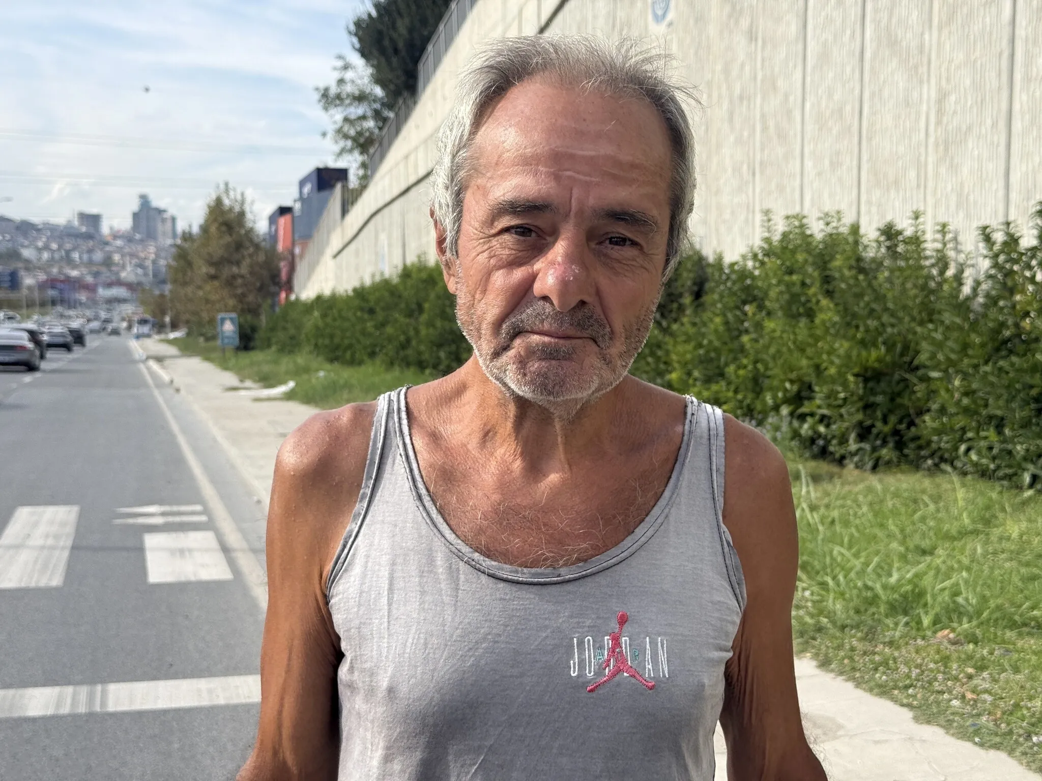 Yüksek Tansiyon Teşhisi Sonrası 6 Yıldır Her Gün 30 Km Yürüyor