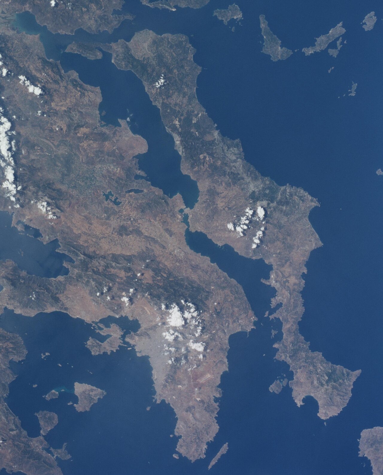 Yunanistan'da Art Arda Depremler: Eğriboz Adası'nda Hasar Var