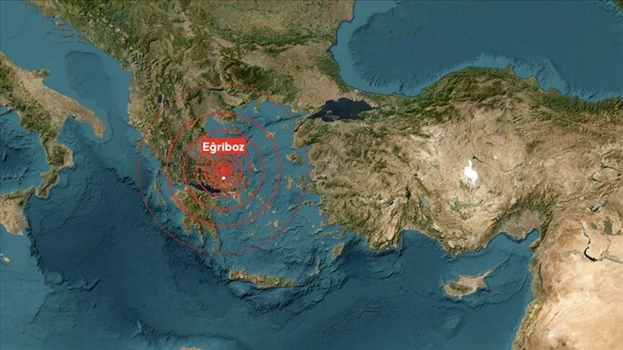 Yunanistan'da 4,8 ve 5,2'lik depremler: Eğriboz Adası sallandı