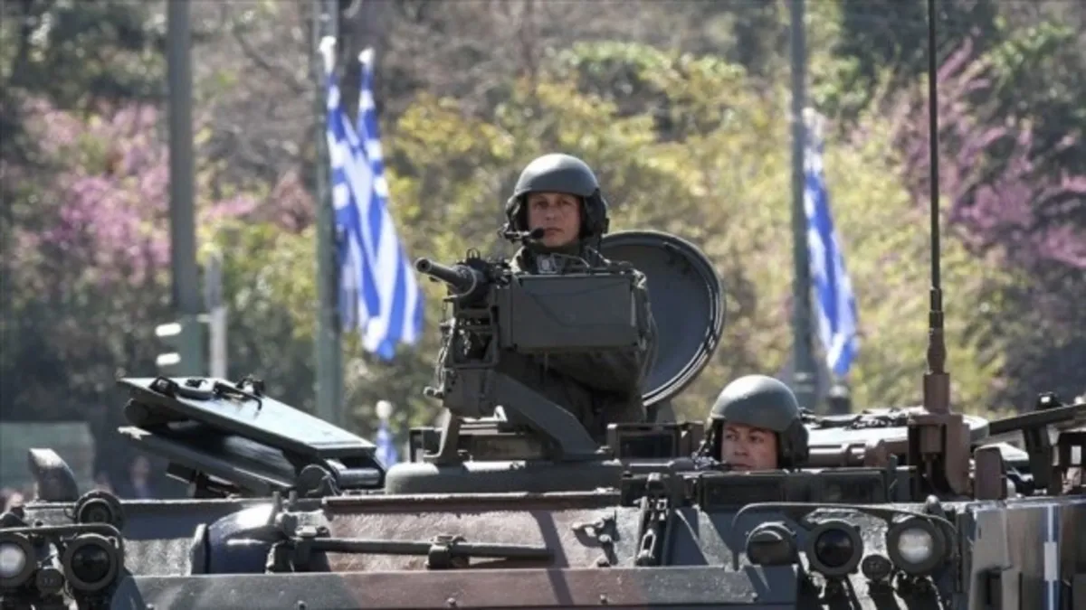 Yunanistan'da Savunma Kemeri Sıkılıyor: 187 Kışla Kapatılıyor