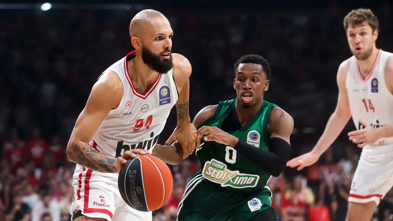Yunanistan Ligi'nde Şampiyon Olympiakos: Panathinaikos Derbisinde 89-85