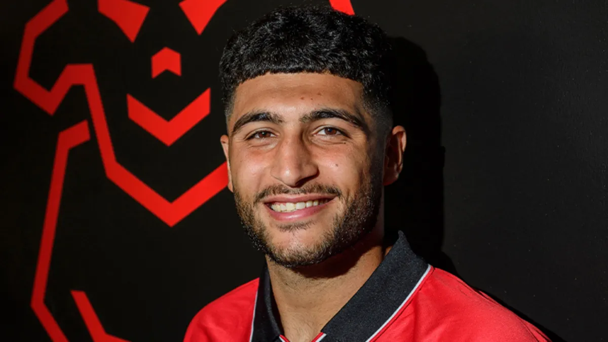 Yunus Emre Konak, Lincoln City'ye Kiralandı