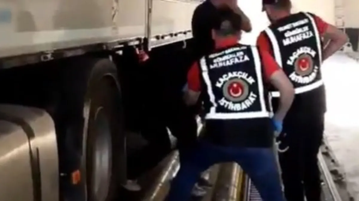 Yurt Dışına Kaçmaya Çalışan YouTuber Arif Kocabıyık'ta Şok Yakalanma