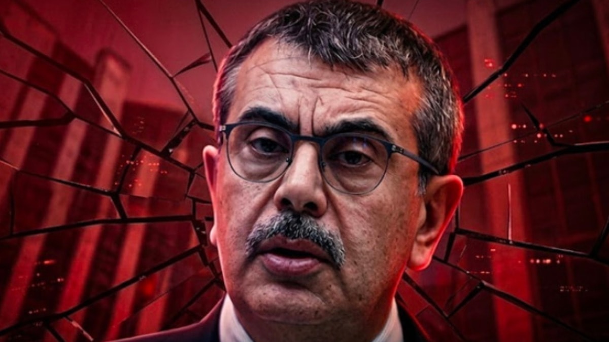 Yusuf Tekin'in ilkokul hatıraları sosyal medyada gündem oldu