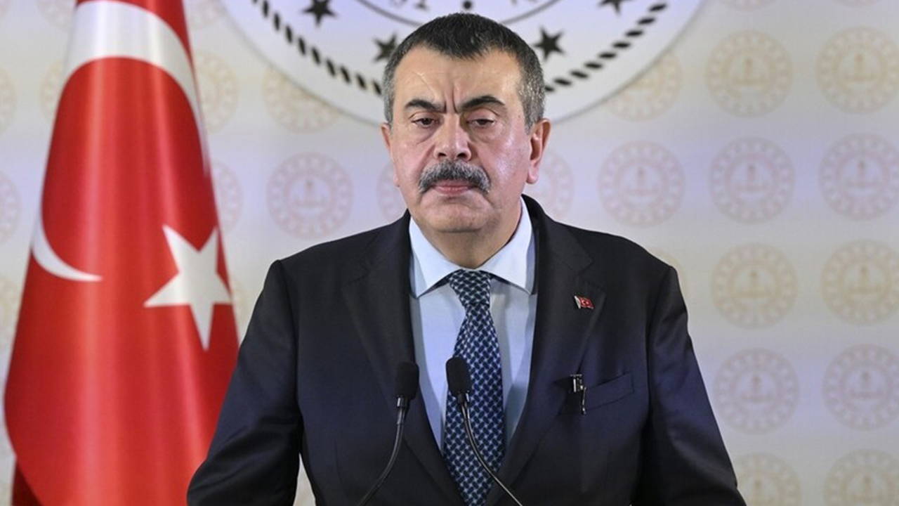 Yusuf Tekin'den Öğretmenlere 'Türkiye Yüzyılı' Mesajı