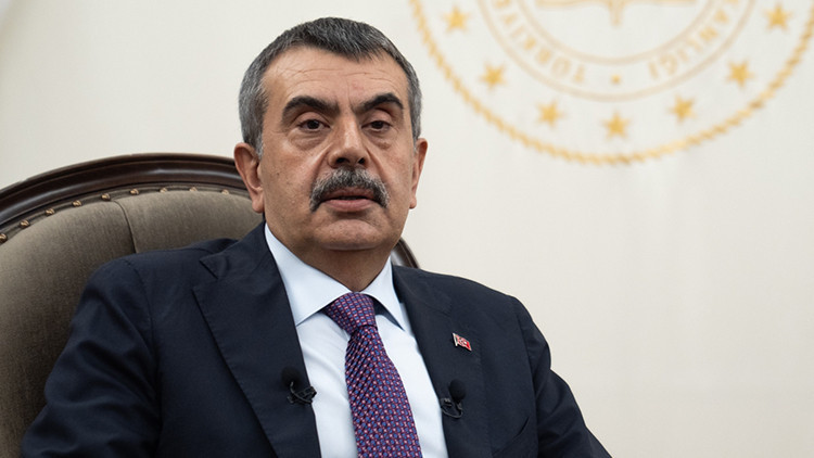 Bakan Tekin: Osmanlı ve Cumhuriyet'i barıştırmalıyız