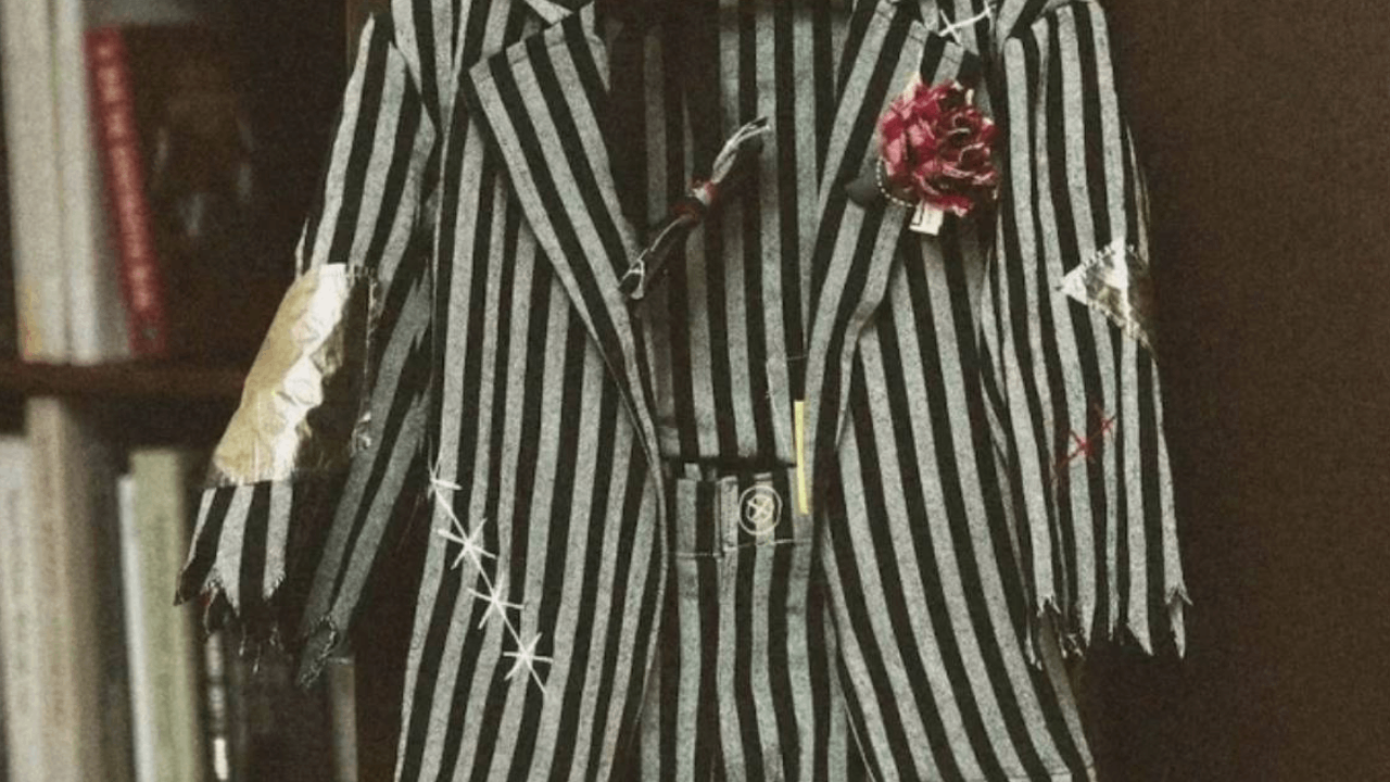 Moda Devi Zara'nın Çocuk Kostümü Nazi Skandalı Yarattı