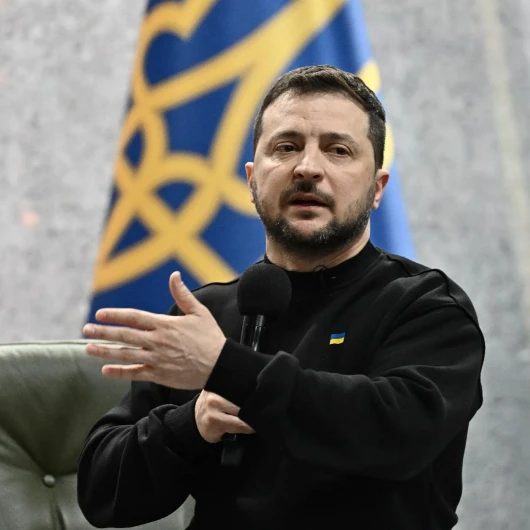 Zelenski: ABD, ekim sonunda üçlü formatta toplantı öneriyor