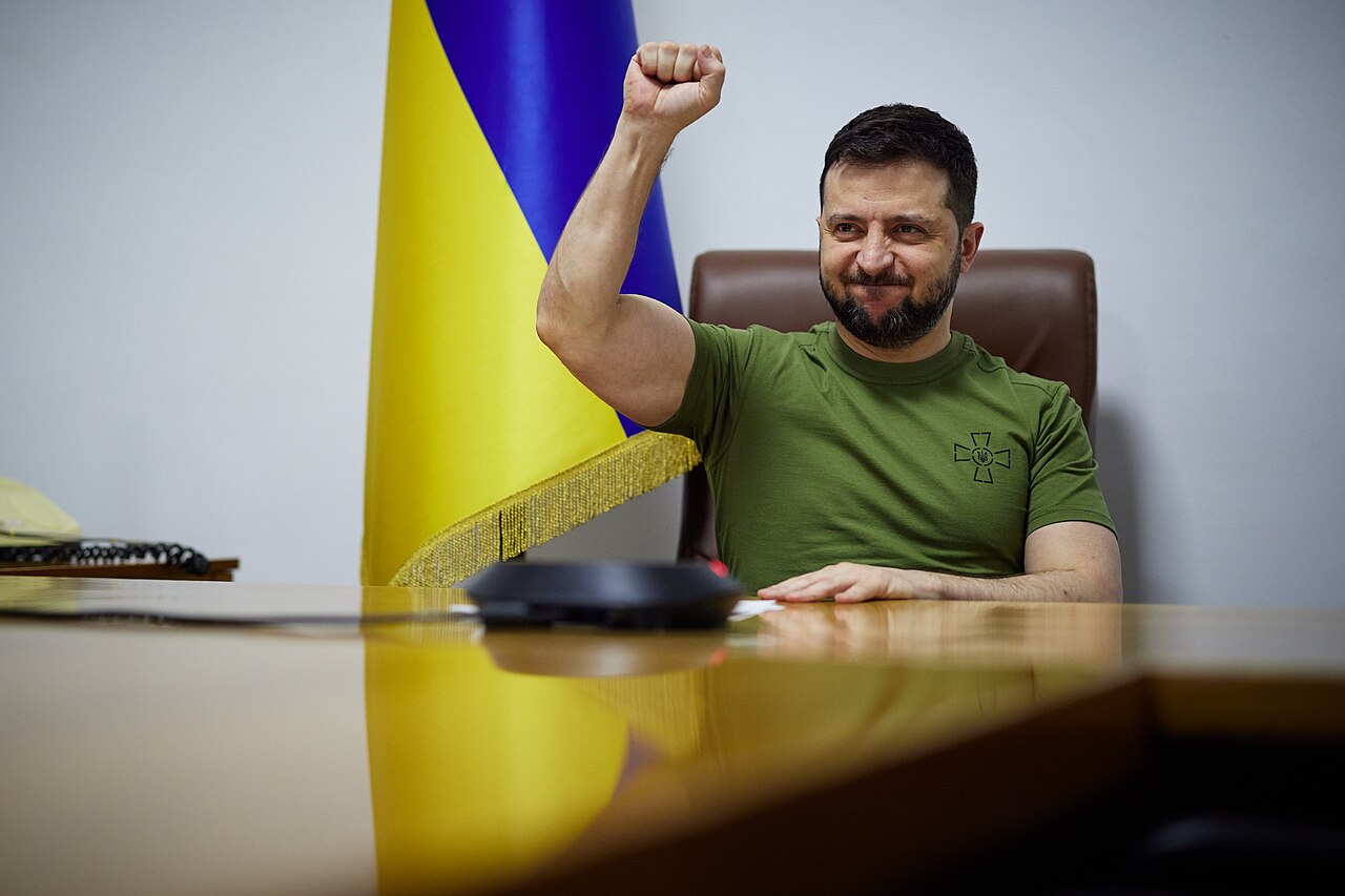 Zelenskiy duyurdu: Rusya'ya karşı 40 günlük saldırı planı onaylandı