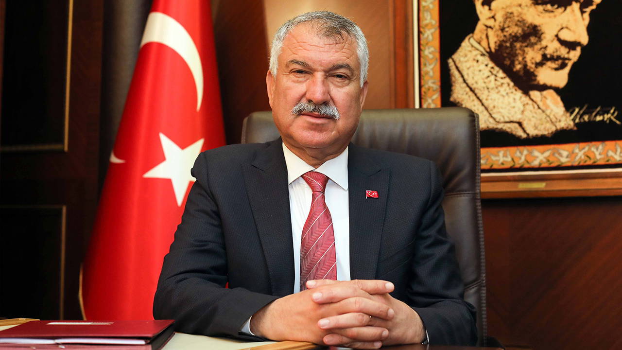 Zeydan Karalar'dan CHP İl Başkanı'nın görevden alınmasına sert tepki