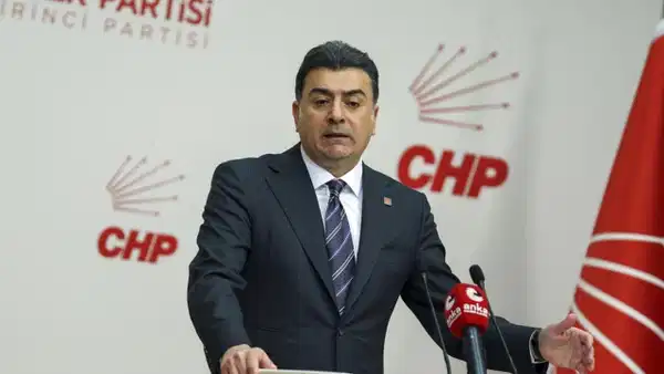 Zeynel Emre'den ihraç listesine ilk tepki: Tüzüğe aykırı