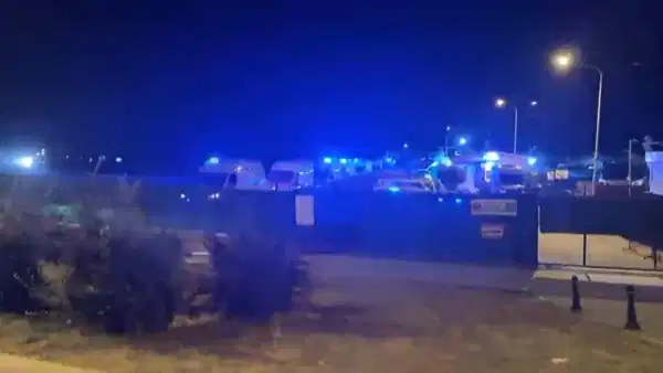 Zeytinburnu'nda Gemide Zehirlenen 4 Kişi Hastaneye Kaldırıldı