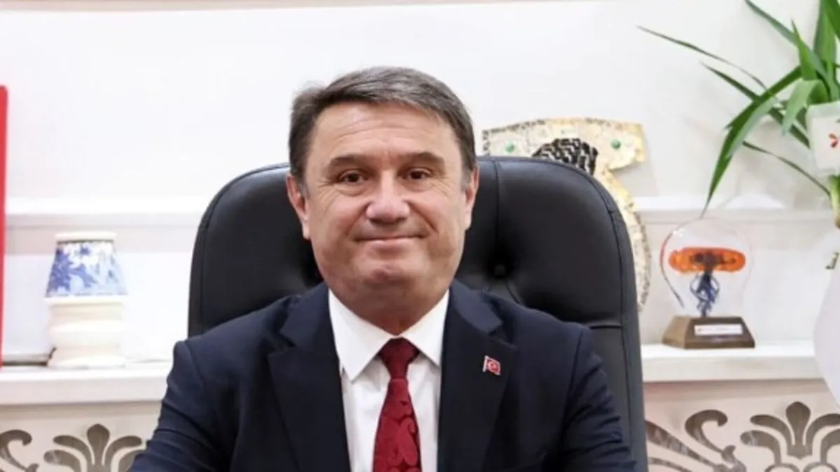 Zonguldak'ta CHP'de Deprem: Başkan ve 16 Meclis Üyesi İstifa Etti